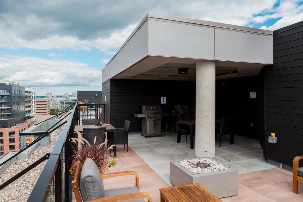 Condo Mid-Century Modern Style - Pool/Terrace 魁北克 外观 照片